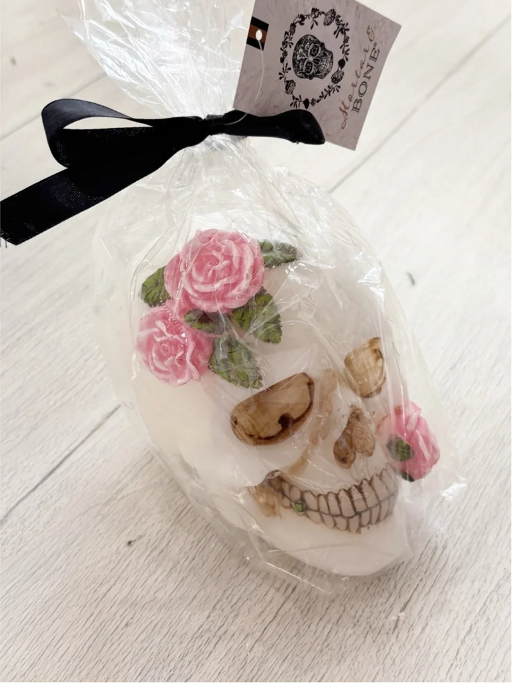 New MORTAR & BONE Candle Roses & Sugar Skull Romance Spirit Goth Halloween 4”X5”
